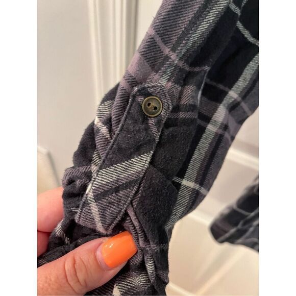 C&C California Gray Plaid Flannel Button Down Shirt sz XS - Picture 2 of 7